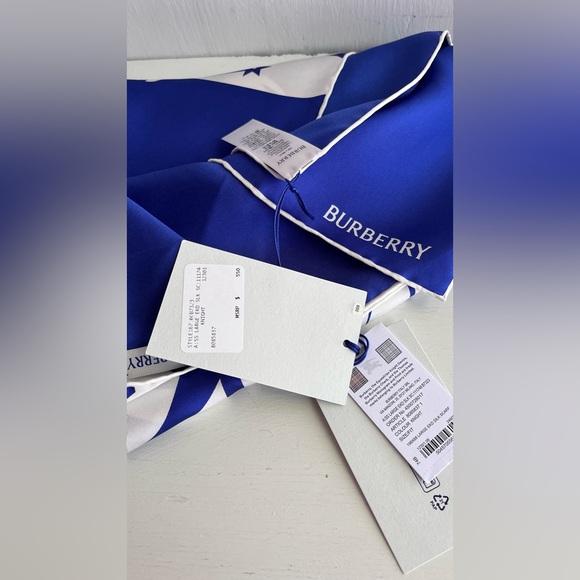 BURBERRY EKD Silk Scarf- Knight - Picture 10 of 10